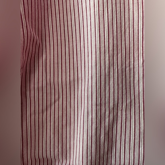 *SOON TO DONATE*
American Eagle “Favorite” Button Down - Picture 3 of 5